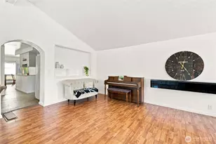712 S Director St, Seattle, WA 98108 - Photo 10