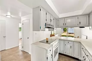 712 S Director St, Seattle, WA 98108 - Photo 14