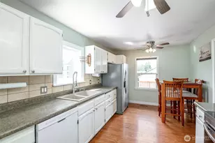 5406 L St, Tacoma, WA 98408 - Photo 10
