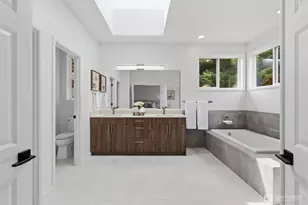 26440 SE 22nd St, Sammamish, WA 98075 - Photo 24