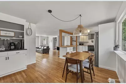 410 T Street SE, Tumwater, WA 98501 - Photo 10