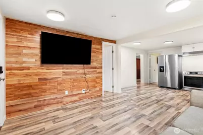 4434 Forest Drive, Everett, WA 98203 - Photo 2