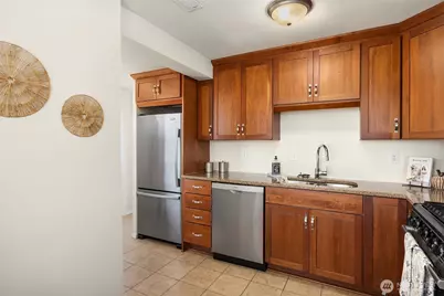 103 8th Avenue S, Edmonds, WA 98020 - Photo 14