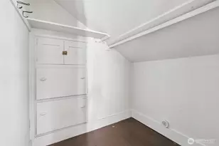 929 13th Ave E, Seattle, WA 98102 - Photo 20
