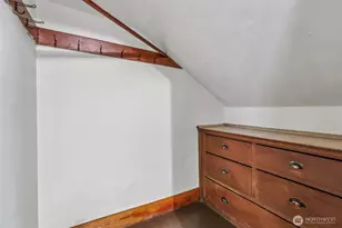 929 13th Ave E, Seattle, WA 98102 - Photo 24
