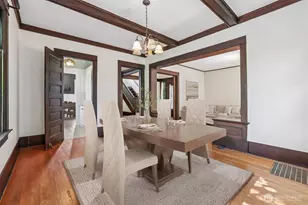 929 13th Ave E, Seattle, WA 98102 - Photo 14