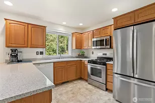 8387 Richmond Park Rd, Blaine, WA 98230 - Photo 10