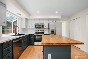 3943 S 271st Pl, Kent, WA 98032 - Photo 12