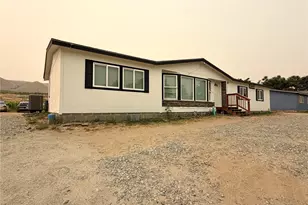 2210 Tacoma Ave, Bridgeport, WA 98813 - Photo 2