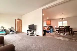 2210 Tacoma Ave, Bridgeport, WA 98813 - Photo 8