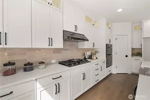 23002 81st Pl W, Edmonds, WA 98026 - Photo 10