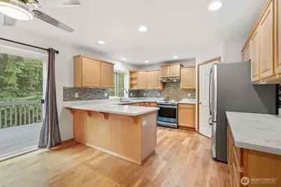 5708 9th Drive W, Everett, WA 98203 - Photo 8