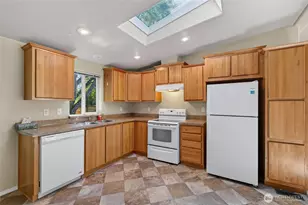 3015 Birchwood Ave, Bellingham, WA 98225 - Photo 8