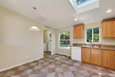 3015 Birchwood Avenue, Bellingham, WA 98225 - Photo 10