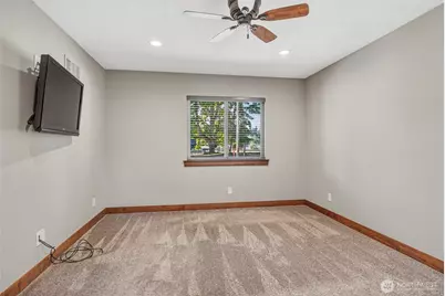 4236 Pleasant Hill Road, Kelso, WA 98626 - Photo 10