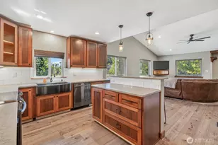 4236 Pleasant Hill Rd, Kelso, WA 98626 - Photo 6