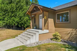 4236 Pleasant Hill Rd, Kelso, WA 98626 - Photo 2