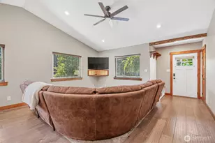 4236 Pleasant Hill Rd, Kelso, WA 98626 - Photo 4