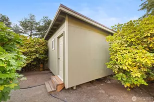 15734 SE 26th St, Bellevue, WA 98008 - Photo 28