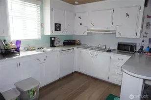 10605 62nd St E, Puyallup, WA 98372 - Photo 4