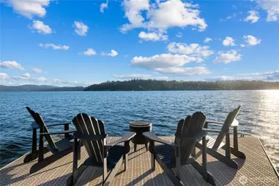 2825 E Lake Sammamish Parkway NE, Sammamish, WA 98074 - Photo 2