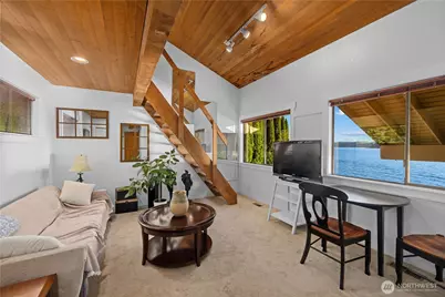 2825 E Lake Sammamish Parkway NE, Sammamish, WA 98074 - Photo 18