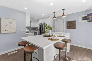 14215 110th Ave NE, Kirkland, WA 98034 - Photo 8