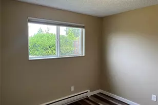 1214 N 35th St, Renton, WA 98056 - Photo 8