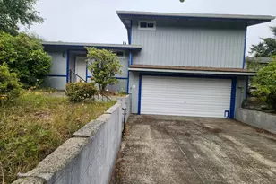 706 Wakina Loop SE, Ocean Shores, WA 98569 - Photo 2