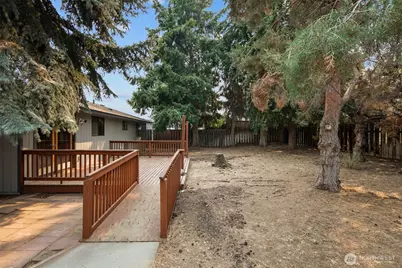 1324 Cascade Street, Wenatchee, WA 98801 - Photo 34