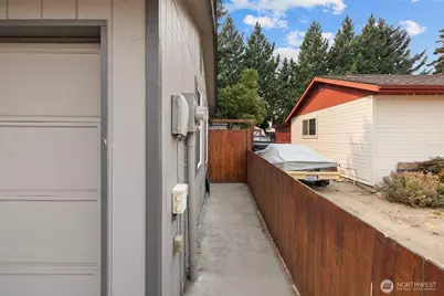 1324 Cascade Street, Wenatchee, WA 98801 - Photo 36