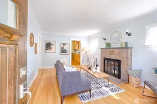7032 22nd Ave NW, Seattle, WA 98117 - Photo 2