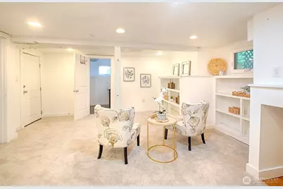 7032 22nd Avenue NW, Seattle, WA 98117 - Photo 12