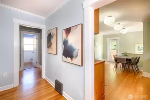 7032 22nd Ave NW, Seattle, WA 98117 - Photo 4
