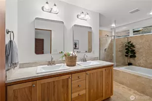 144 Wood Ave SW, Bainbridge Island, WA 98110 - Photo 20