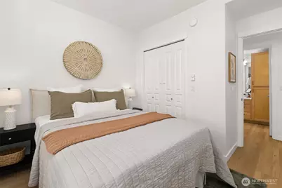 2801 1st Avenue #703, Seattle, WA 98121 - Photo 24