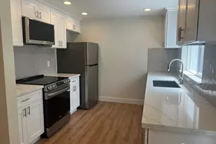 14309 NE 7th Pl, Bellevue, WA 98007 - Photo 8