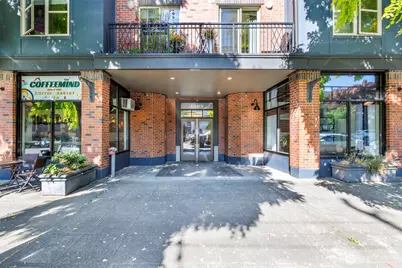 1909 10th Avenue W #201, Seattle, WA 98119 - Photo 22