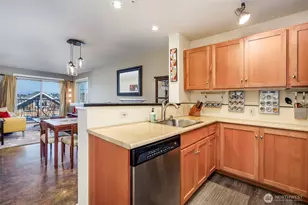 1909 10th Ave W, Seattle, WA 98119 - Photo 8