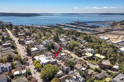 1909 10th Avenue W #201, Seattle, WA 98119 - Photo 24