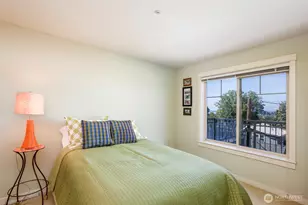 1909 10th Ave W, Seattle, WA 98119 - Photo 10