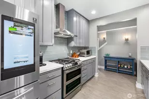 2858 NW 90th Pl, Seattle, WA 98117 - Photo 12