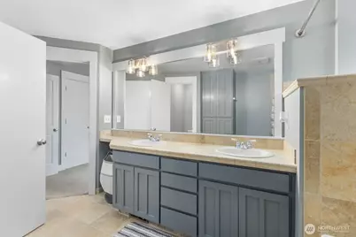 2858 NW 90th Place, Seattle, WA 98117 - Photo 18
