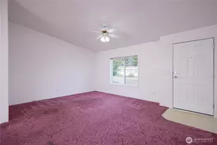 808 SE Mockingbird Dr, College Place, WA 99324 - Photo 8