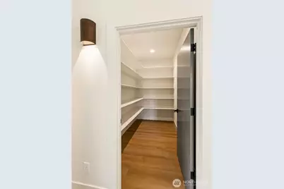 8022 Fauntleroy Way SW, Seattle, WA 98136 - Photo 12