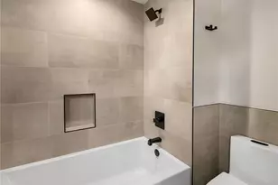 8022 Fauntleroy Wy SW, Seattle, WA 98136 - Photo 20