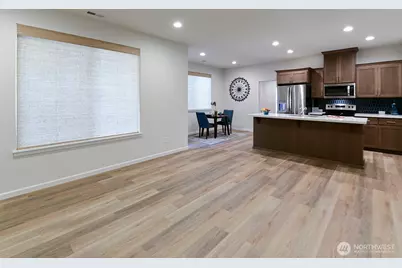 621 153rd Street Ct E, Tacoma, WA 98445 - Photo 6