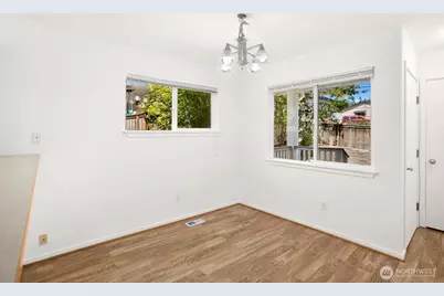 3308 S Holly Place, Seattle, WA 98118 - Photo 18
