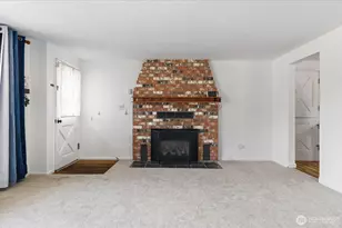 49 SE Pasek St, Oak Harbor, WA 98277 - Photo 12