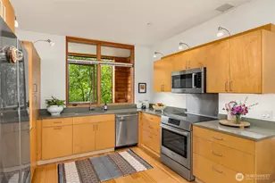 368 Wills Ln NW, Bainbridge Island, WA 98110 - Photo 14